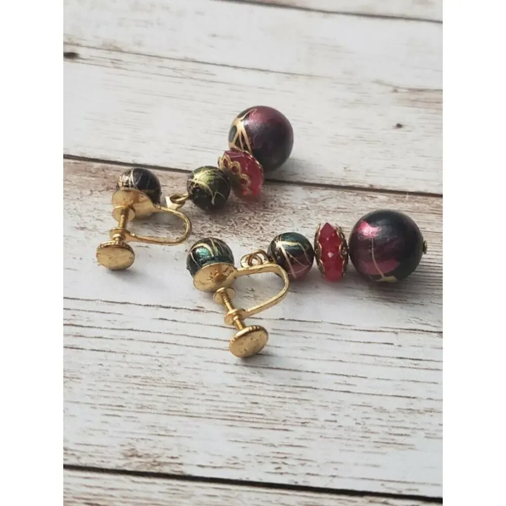 Vintage Screw Back Earrings Dangle Gold Tone, Green, Black, Red Statement